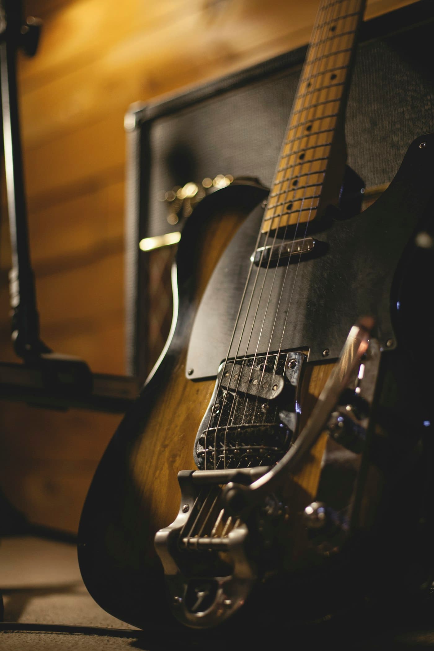 Fermata T-Style Sunburst